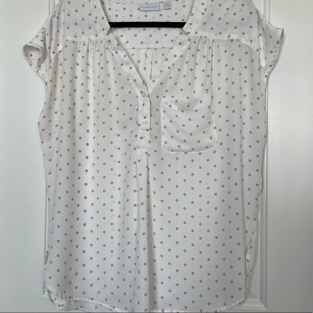 New York and company blouse.